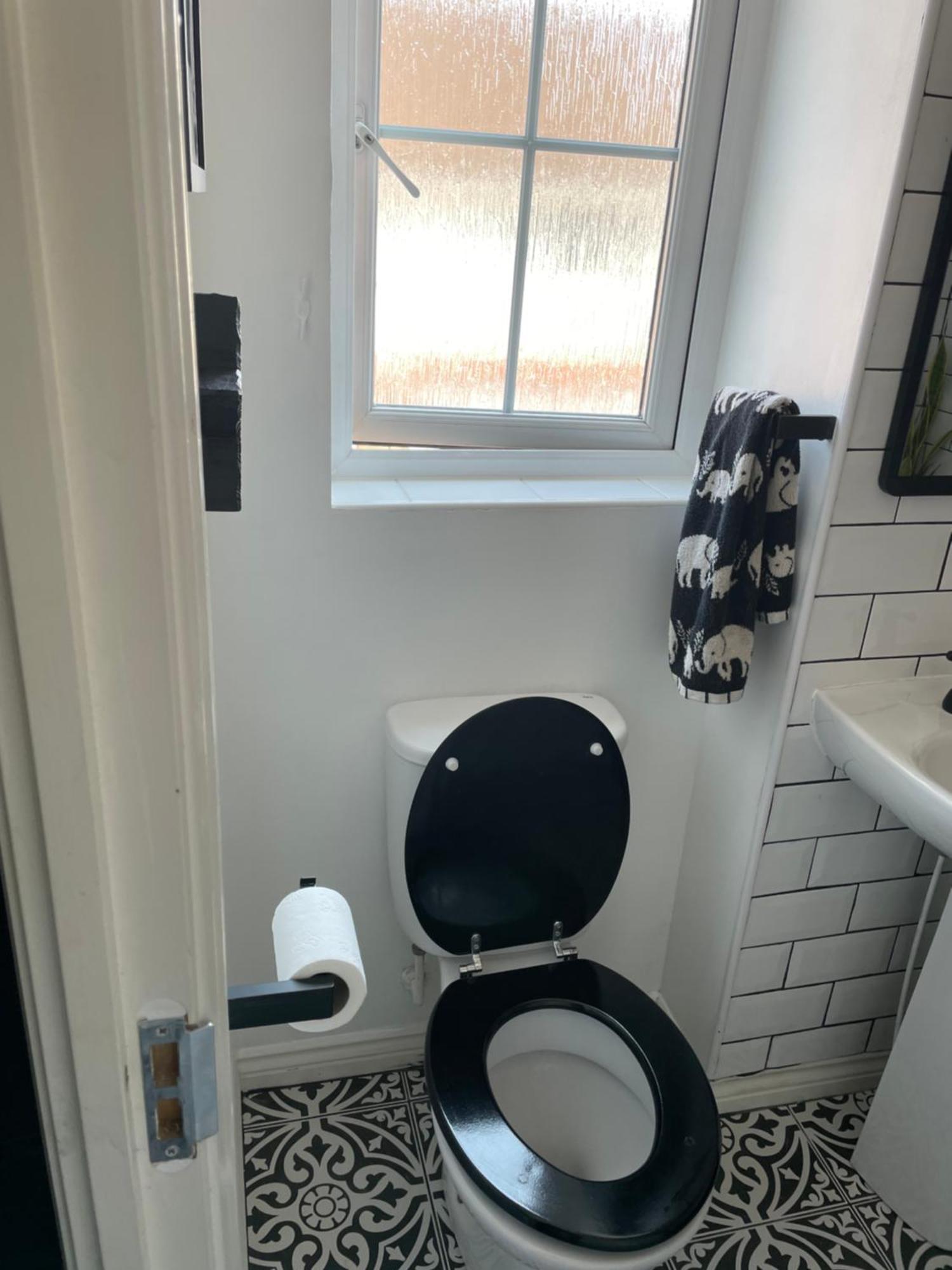 Cosy Home From Home With Private Bathroom - Free Parking Cardiff Exteriér fotografie